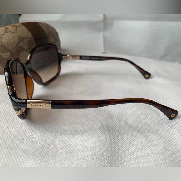 EUC Coach Sienna Tortoise Brown Round Sunglasses with Hardcase - Picture 4 of 9